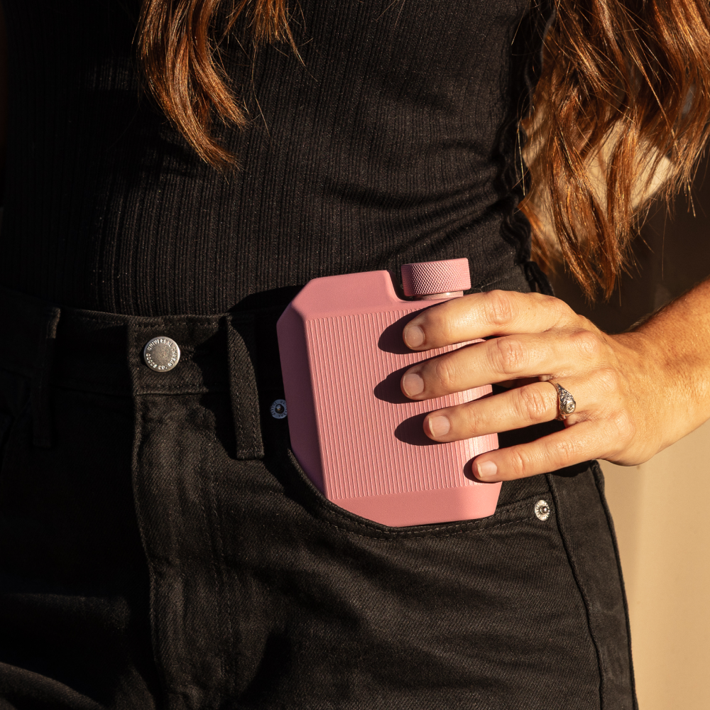 cool-flask-m8 28daceaaeae4--PDP-1-Desert-Rose-Flask.png