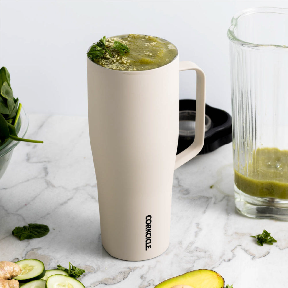 cold-cup-xl-o1 588f4a27c4cf--2230CLT-lifestyle.jpg