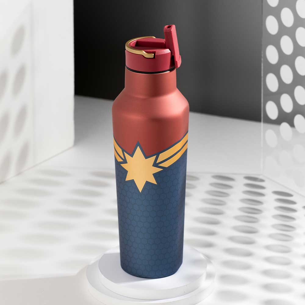 sale-marvel-sport-canteen-e4 c5b45acd9813--captain-marvel-sport-canteen-lifestyle-1.jpg
